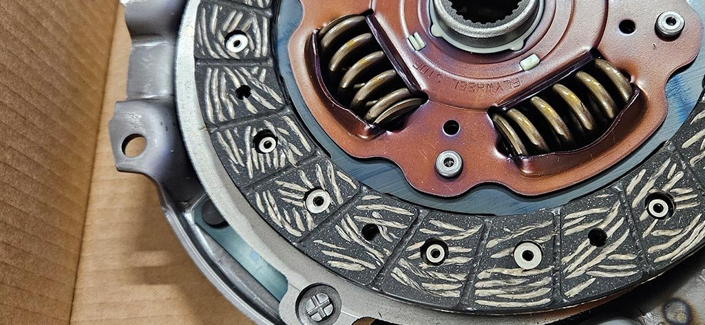 8 Signs You Need a Van Clutch Replacement (and What to Do About it)